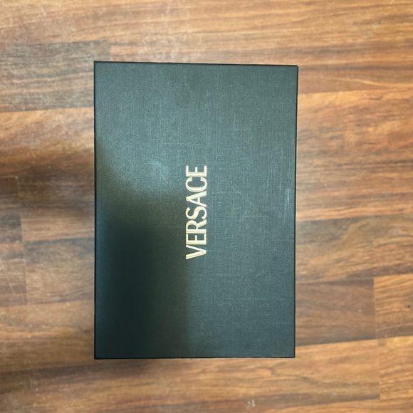 Versace loafers gold medusa logo - Picture 7 of 7